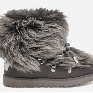 UGG Posh Mini Fur